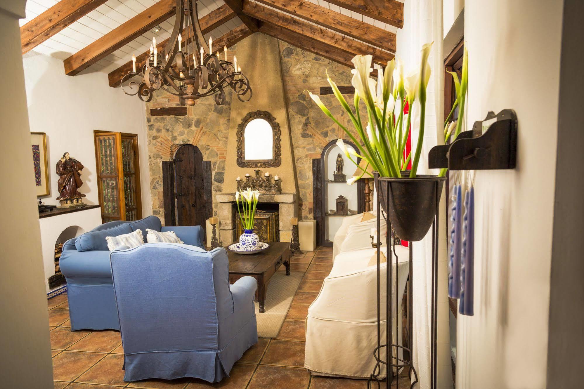 Casa Encantada By Porta Hotels أنتيغوا غواتيمالا المظهر الخارجي الصورة